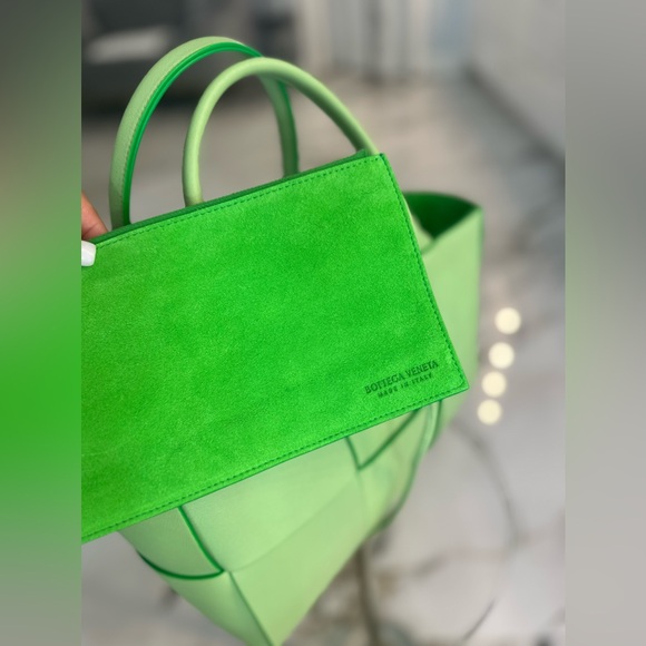 🌟SOLD🌟 NWT Bottega Veneta Arco Tote Bag - Picture 6 of 10